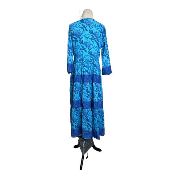 Bella Tu Blue Batik Floral Tier 3/4 Sleeves Boho Midi Dress size Small - Picture 13 of 16